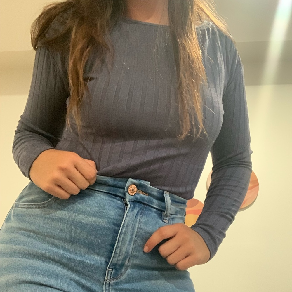Blue ribbed long sleeve